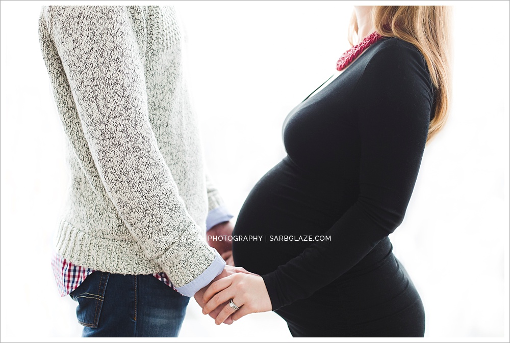 Vancouver_Studio_Modern_Maternity_Baby_Bump_Pregnancy_Portrait_Photography_0004