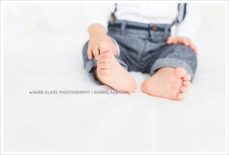 Vancouver_Twins_Siblings_Birthday_Modern_Bright_Fresh_Soft_Portrait_Photography_0011